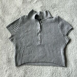 Brandy Melville Cropped Collar Tee